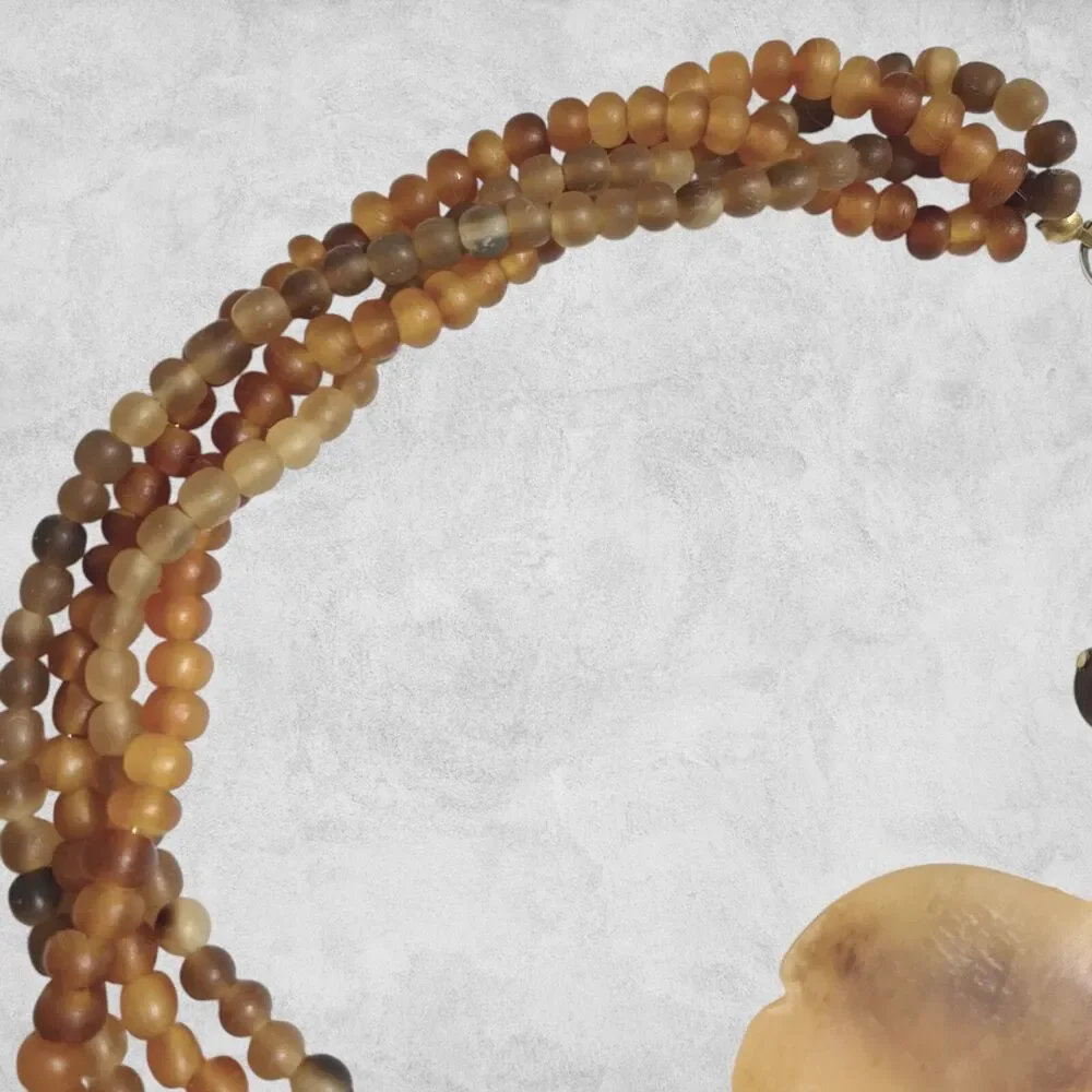 Vintage Baltic Amber Statement Necklace Brown Beige Leaf Pendant Twist Beaded